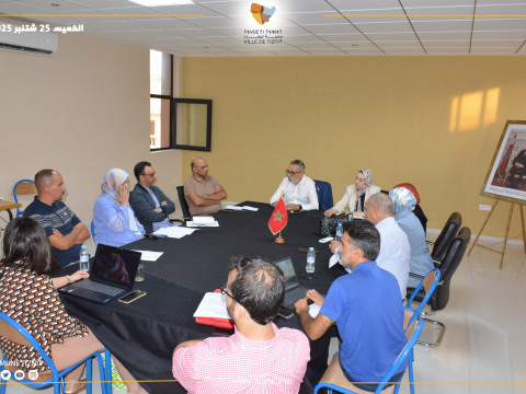 “جماعة تيزنيت تعقد لقاء عمل مع جمعية آباء وطلبة المعهد الموسيقي الرايس الحاج بلعيد لتتبع تنفيذ اتفاقية الشراكة وتطوير التكوين الموسيقي”