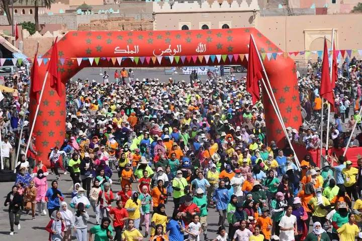 سباق بنون النسوة خطوات النصر النسائية. سباق بنون النسوة خطوات النصر النسائية.